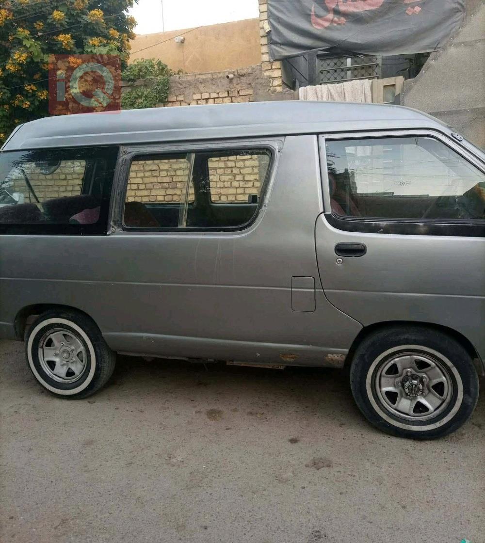 تويوتا تاون ايس